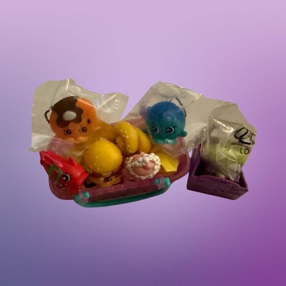 #16 Shopkins Blind Shopping Basket Seasons 1-4 Random Lot Rare Ultra Rare Some - Picture 2 of 12